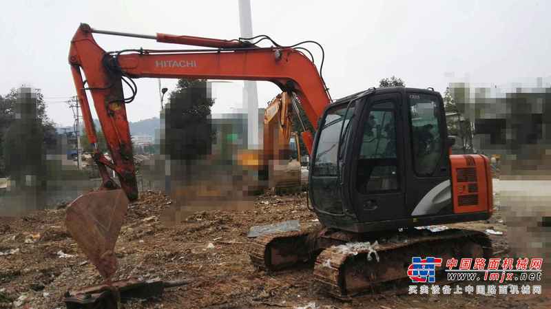 贵州出售转让二手4904小时2013年日立ZX70挖掘机