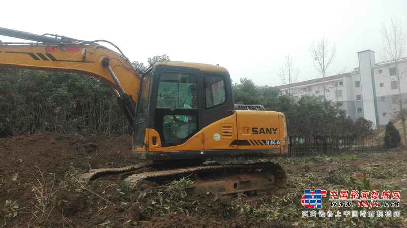 陕西出售转让二手8000小时2010年三一重工SY135C挖掘机