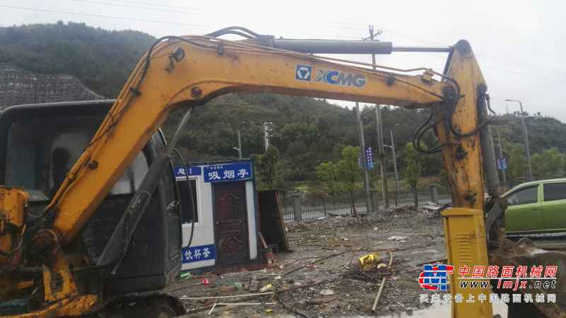 贵州出售转让二手6313小时2012年徐工XE80C挖掘机