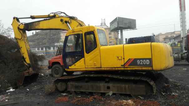 山西出售转让二手13000小时2007年柳工CLG200挖掘机