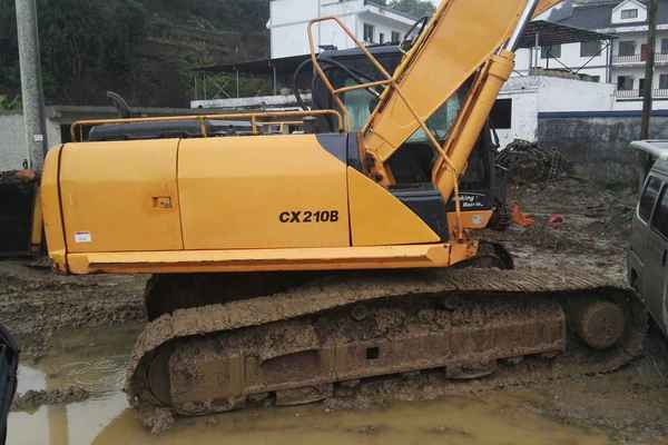 贵州出售转让二手7341小时2010年凯斯CX210B挖掘机