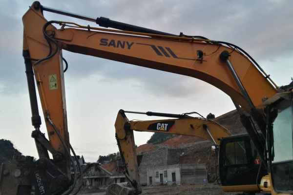 贵州出售转让二手7239小时2010年三一重工SY215C挖掘机
