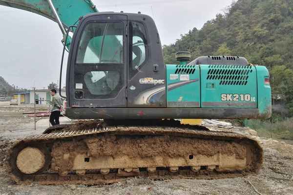贵州出售转让二手8373小时2012年神钢SK210挖掘机