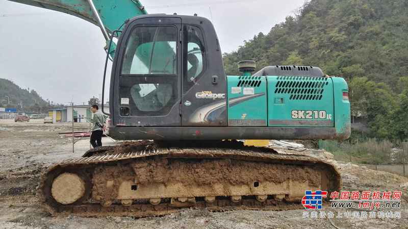 贵州出售转让二手8373小时2012年神钢SK210挖掘机