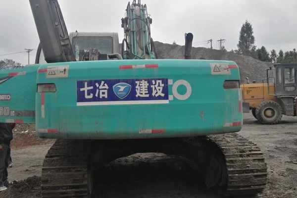 贵州出售转让二手18000小时2005年神钢SK250LC挖掘机