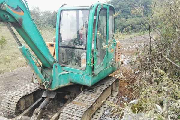 贵州出售转让二手8600小时2010年开元智富KY70挖掘机