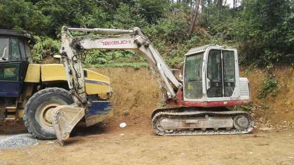 贵州出售转让二手6253小时2008年竹内TB175S挖掘机