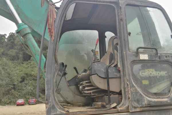贵州出售转让二手4874小时2009年神钢SK350LC挖掘机