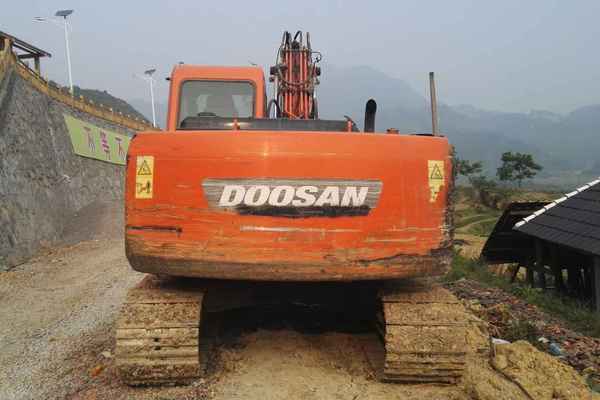 贵州出售转让二手7769小时2011年斗山DH150LC挖掘机