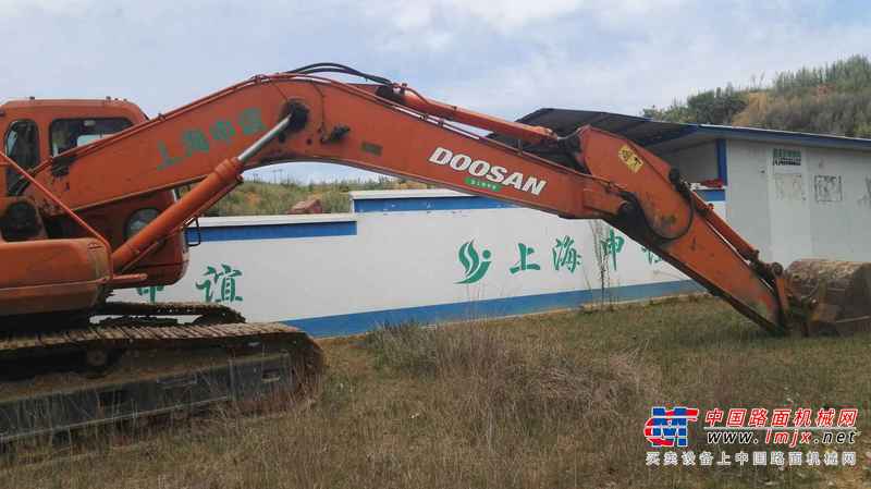 贵州出售转让二手21000小时2004年大宇DH220LC挖掘机