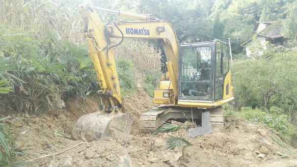 贵州出售转让二手5731小时2012年小松PC70挖掘机