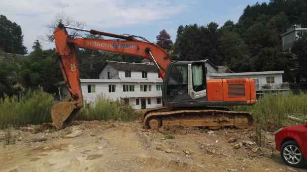 贵州出售转让二手13365小时2010年日立ZX210LC挖掘机