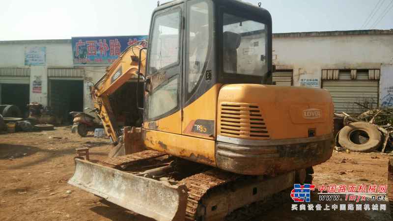 云南出售转让二手7000小时2012年福田雷沃FR65V8挖掘机