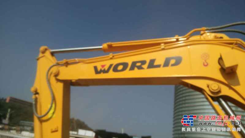 云南出售转让二手2000小时2015年沃得重工W265挖掘机