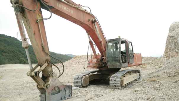云南出售转让二手10000小时2007年日立ZX330挖掘机