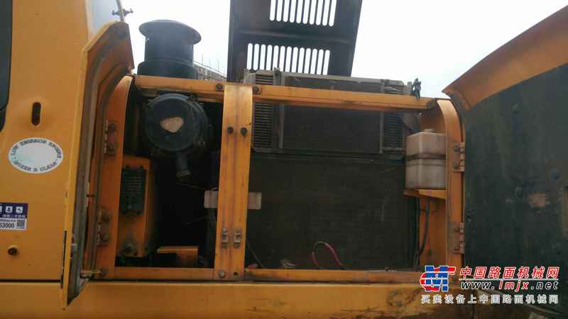 江西出售转让二手8600小时2008年现代R215挖掘机