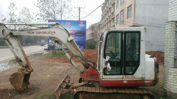 江西出售转让二手5600小时2011年竹内TB160C挖掘机