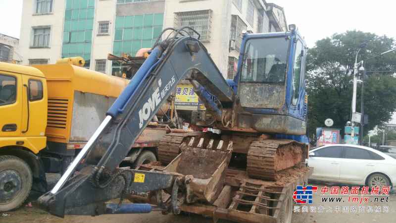 江西出售转让二手3600小时2014年恒天九五重工JV70挖掘机