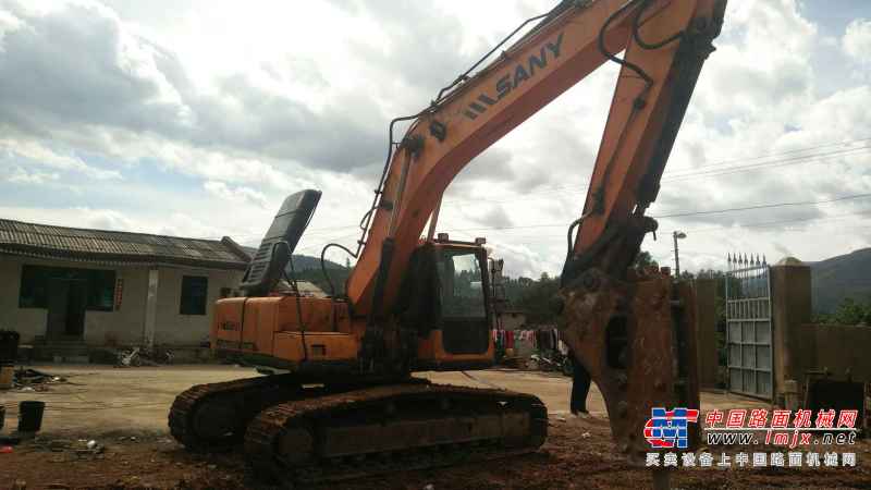 云南出售转让二手4000小时2012年三一重工SY215C挖掘机