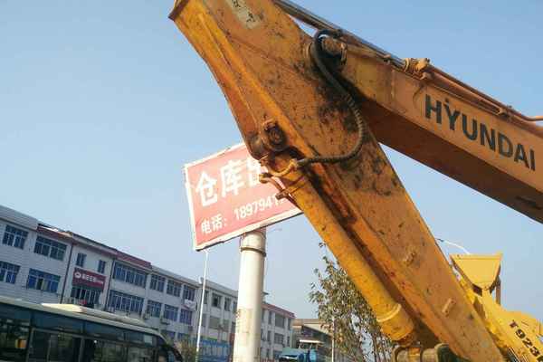 江西出售转让二手4347小时2010年现代R215挖掘机