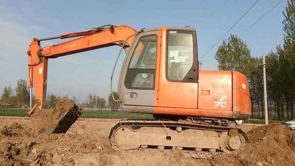 山东出售转让二手13000小时2008年日立ZX70挖掘机