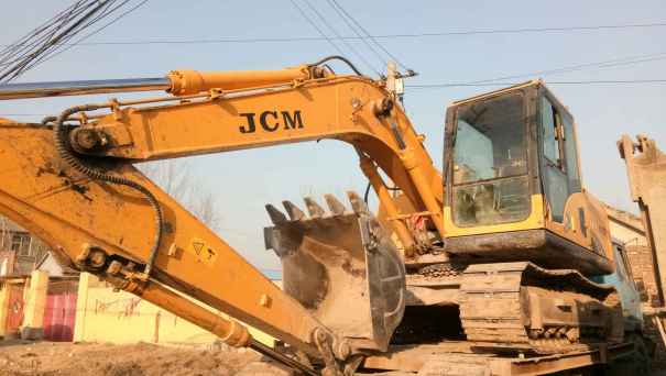 山东出售转让二手3000小时2015年山重建机JCM913D挖掘机