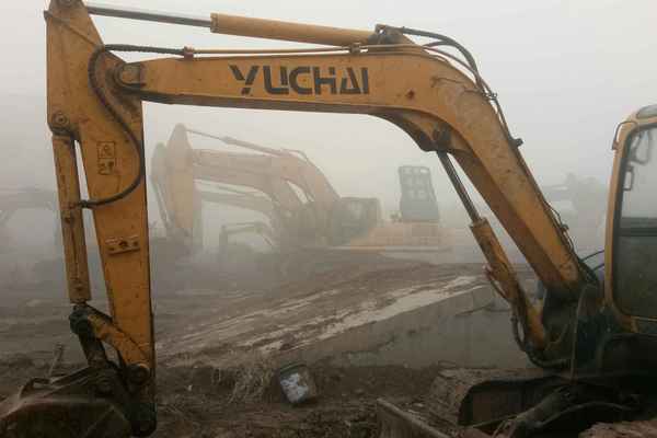 山东出售转让二手4000小时2011年玉柴YC60挖掘机