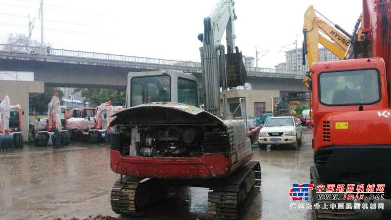 湖南出售转让二手5000小时2010年竹内TB175S挖掘机