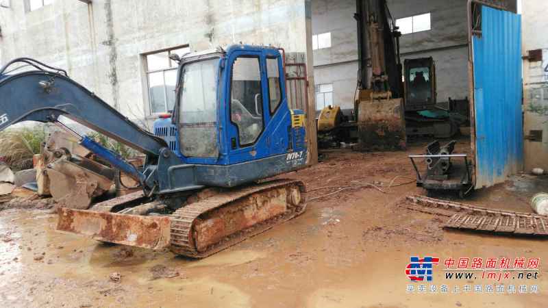 湖南出售转让二手6734小时2013年恒天九五重工JV70挖掘机