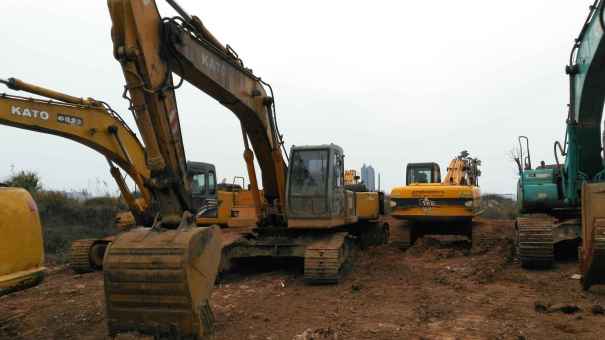 湖南出售转让二手13794小时2006年加藤HD1023挖掘机