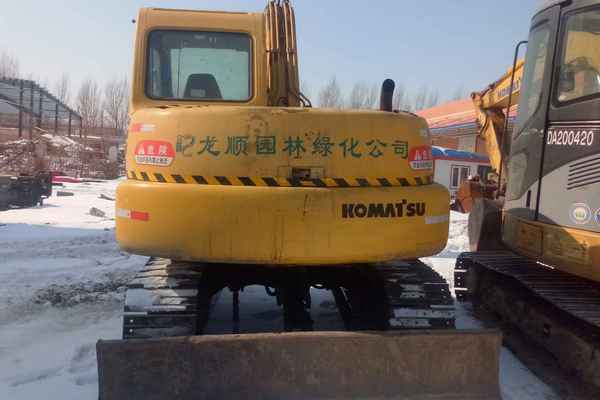 黑龙江出售转让二手8500小时2008年小松PC60挖掘机