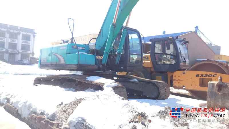 黑龙江出售转让二手8700小时2009年神钢SK260LC挖掘机