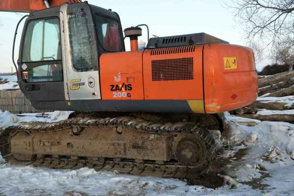 黑龙江出售转让二手12000小时2011年日立ZX200挖掘机
