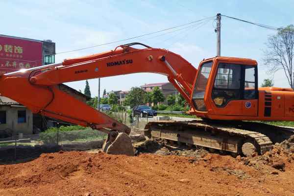 贵州出售转让二手10000小时2002年日立EX200挖掘机