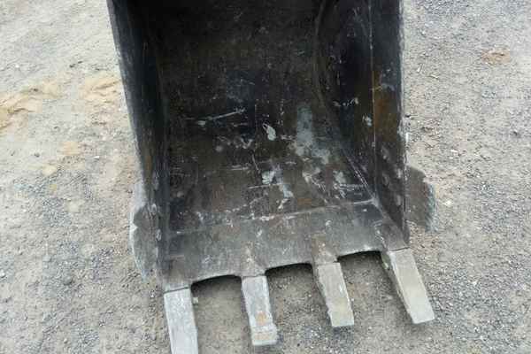 山西出售转让二手2800小时2009年福建劲工轮挖JG608C挖掘机