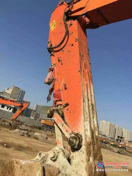 陕西出售转让二手4900小时2011年斗山DH225LC挖掘机