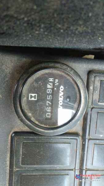 山东出售转让二手6700小时2011年沃尔沃EC210BLC挖掘机