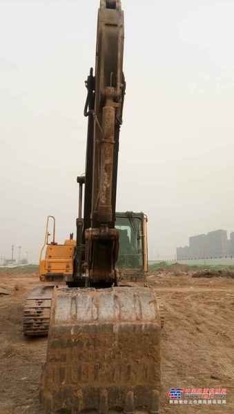 山东出售转让二手10000小时2009年沃尔沃EC210B挖掘机