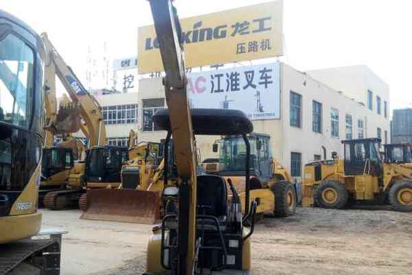云南出售转让二手1000小时2014年卡特彼勒301挖掘机