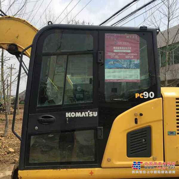湖北出售转让二手7000小时2012年小松PC60挖掘机