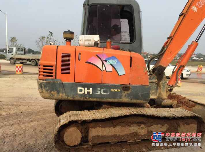 江西出售转让二手5300小时2012年斗山DH55挖掘机