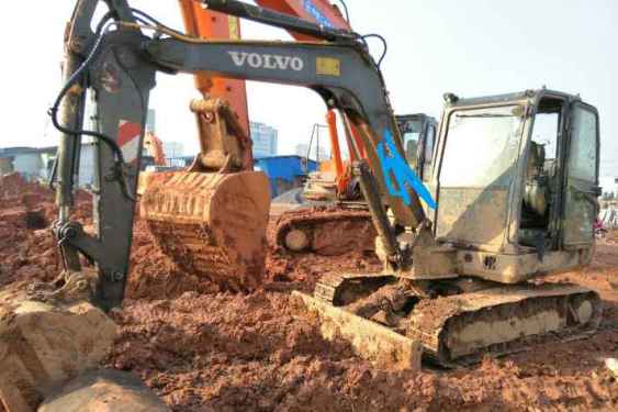 江西出售转让二手7200小时2009年沃尔沃EC60C挖掘机