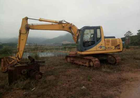 江西出售转让二手5600小时2012年柳工CLG915D挖掘机