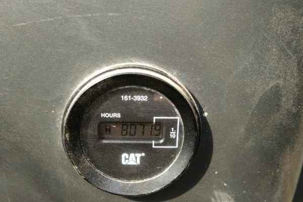 河南出售转让二手6000小时2011年现代R225LC挖掘机
