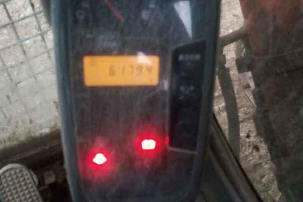 江西出售转让二手6000小时2008年日立ZX70挖掘机