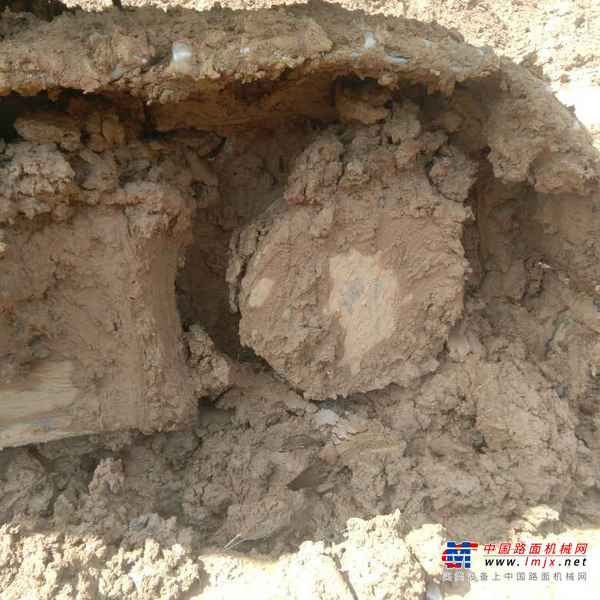 河南出售转让二手6453小时2011年JCBJS130LC挖掘机