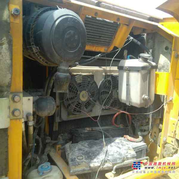 河南出售转让二手6453小时2011年JCBJS130LC挖掘机