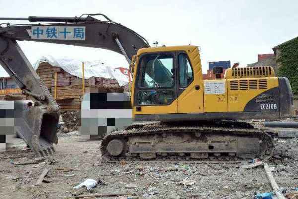 江苏出售转让二手4300小时2008年沃尔沃EC210B挖掘机