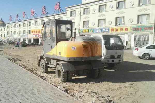 内蒙古出售转让二手5600小时2011年厦工轮挖XG805LII挖掘机