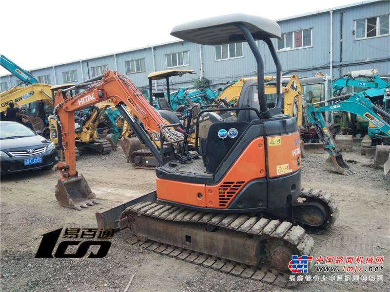 北京出售转让二手4867小时2010年日立ZX30U-3挖掘机
